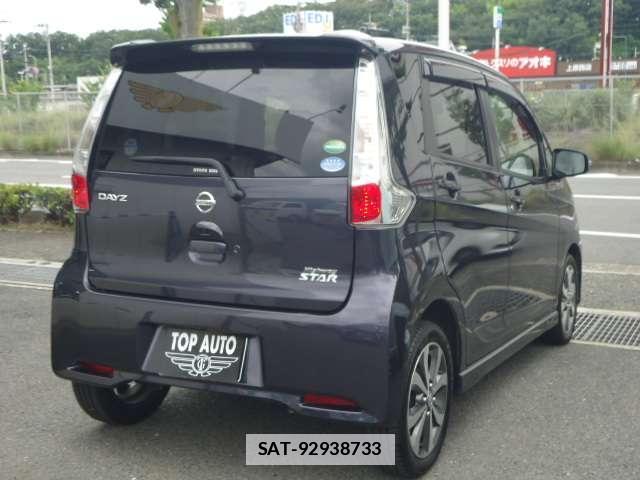 Nissan DAYZ 2015-07 7820003-16