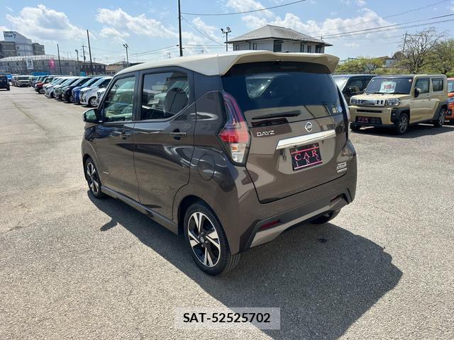 Nissan DAYZ 2019-04 7820175-17