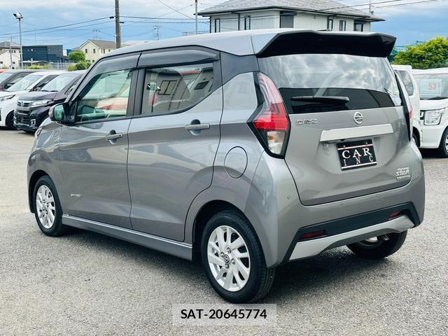 Nissan DAYZ 2019-10 7820188-9