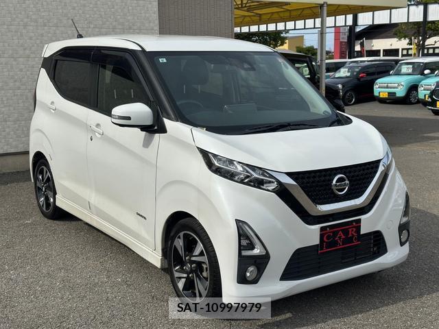 Nissan DAYZ 2019-08 7820195-4