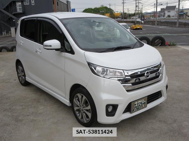 Nissan DAYZ 2014-09 7820437-14