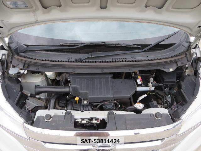 Nissan DAYZ 2014-09 7820437-18
