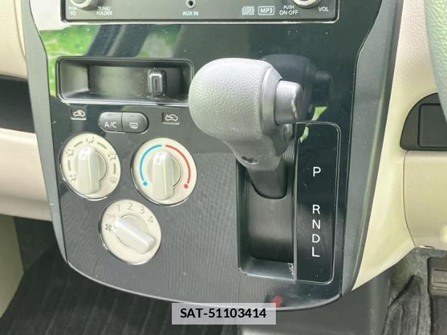 Nissan DAYZ 2015-03 7821946-14