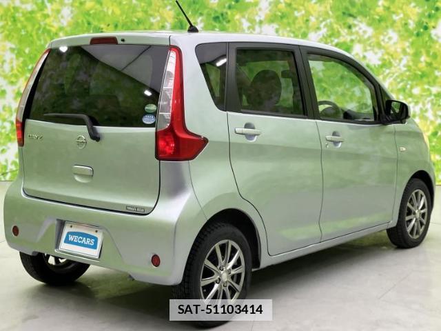 Nissan DAYZ 2015-03 7821946-2