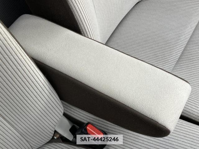 Nissan DAYZ 2017-02 7821991-15