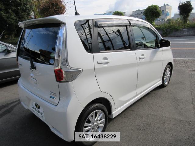 Nissan DAYZ 2015-01 7822962-2