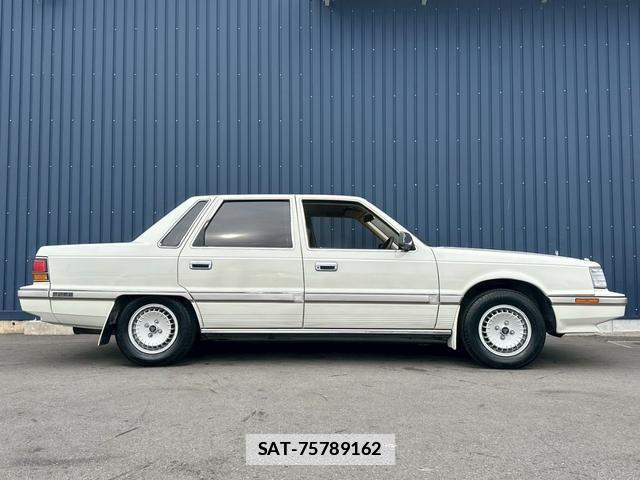 Mitsubishi DEBONAIR V 1987 7820892-3