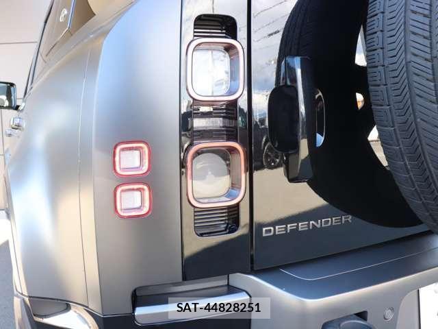 Land Rover DEFENDER 2023-12 7811804-10