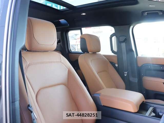Land Rover DEFENDER 2023-12 7811804-17