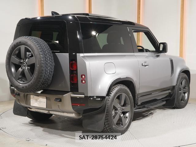 Land Rover DEFENDER 2024-07 7815854-11
