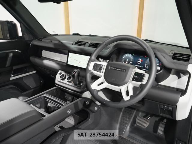 Land Rover DEFENDER 2024-07 7815854-14