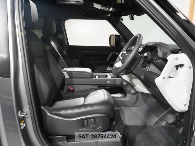 Land Rover DEFENDER 2024-07 7815854-16