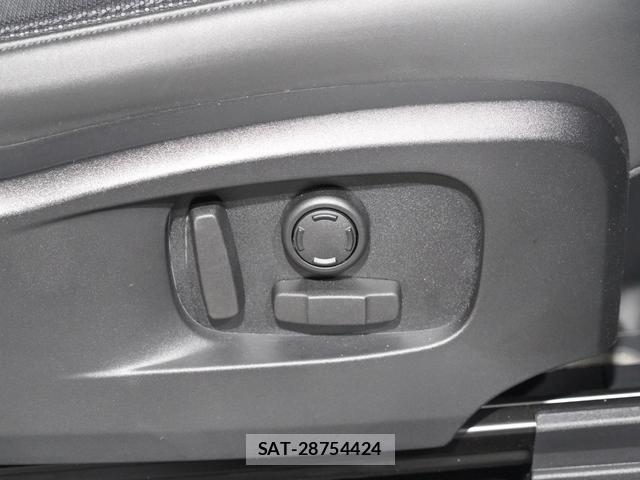 Land Rover DEFENDER 2024-07 7815854-17