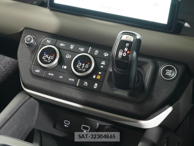 Land Rover DEFENDER 2021-03 7815855-4