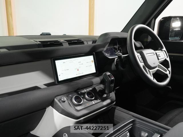 Land Rover DEFENDER 2023-03 7815859-11
