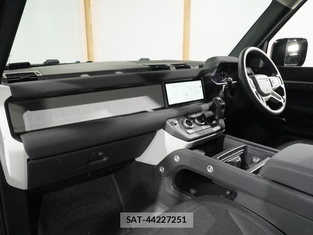 Land Rover DEFENDER 2023-03 7815859-12