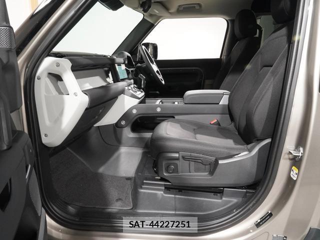 Land Rover DEFENDER 2023-03 7815859-14
