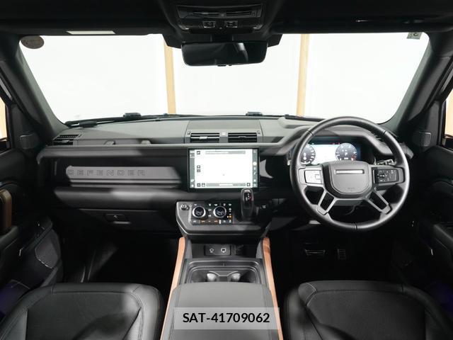 Land Rover DEFENDER 2024-03 7815860-1