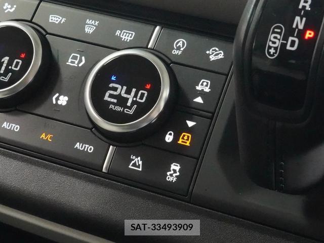 Land Rover DEFENDER 2021-03 7815862-3