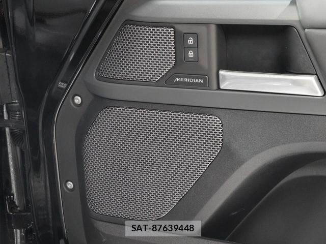 Land Rover DEFENDER 2024-03 7815863-4