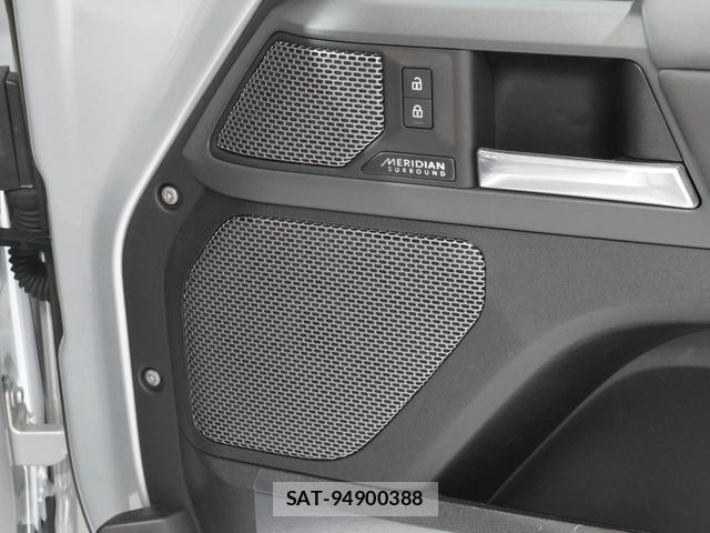 Land Rover DEFENDER 2023-04 7815864-5