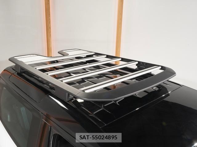 Land Rover DEFENDER 2023-03 7815865-2
