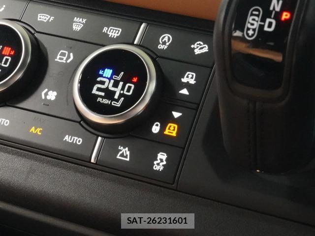 Land Rover DEFENDER 2021-06 7815866-4