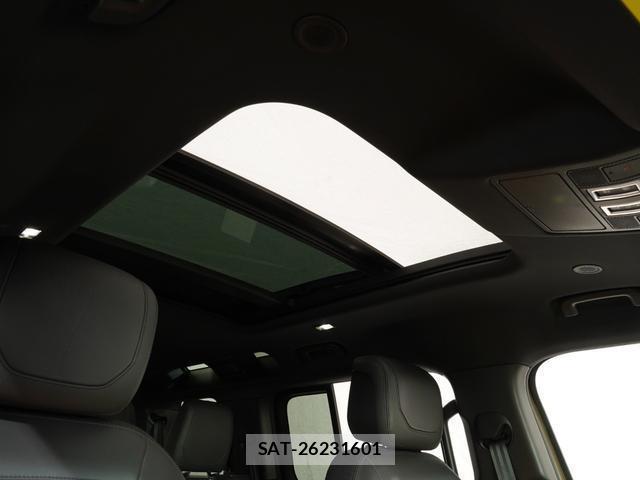 Land Rover DEFENDER 2021-06 7815866-7