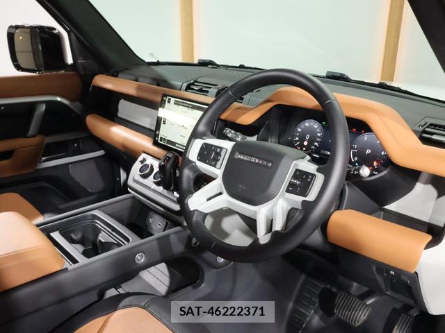 Land Rover DEFENDER 2024-09 7815869-12