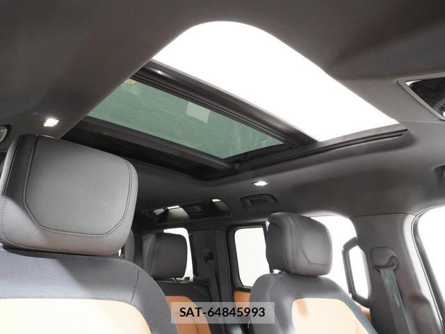 Land Rover DEFENDER 2024-02 7815873-5
