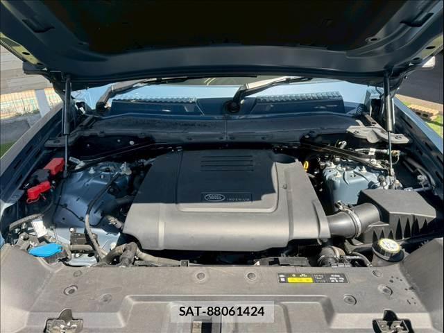 Land Rover DEFENDER 2021-11 7818520-11