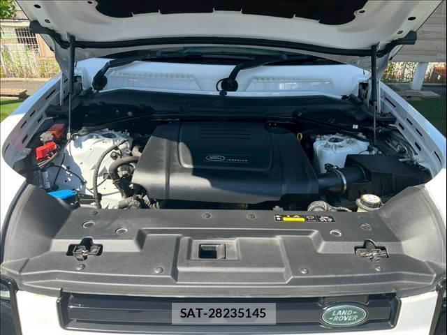 Land Rover DEFENDER 2021-06 7818528-11