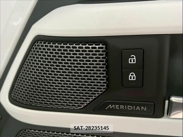 Land Rover DEFENDER 2021-06 7818528-9
