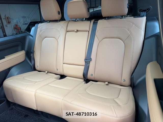 Land Rover DEFENDER 2025-11 7818727-18