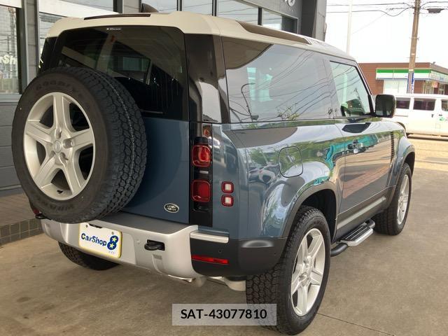 Land Rover DEFENDER 2023-06 7820072-4