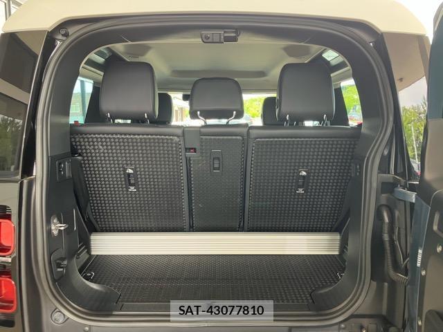 Land Rover DEFENDER 2023-06 7820072-7