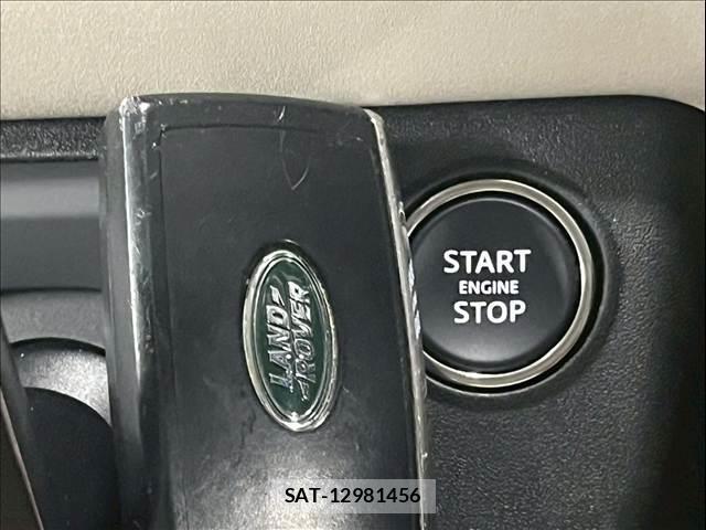 Land Rover DEFENDER 2023-04 7823230-5