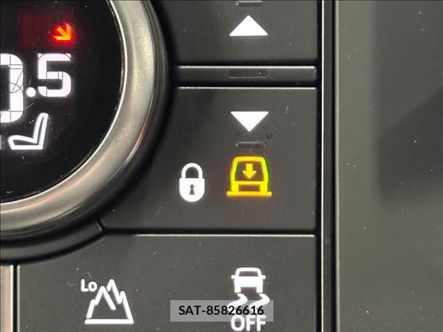 Land Rover DEFENDER 2021-03 7823235-9