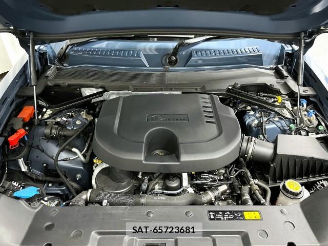 Land Rover DEFENDER 2023-04 7823366-7