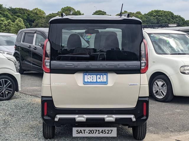 Mitsubishi DELICA MINI 2024-03 7812754-4