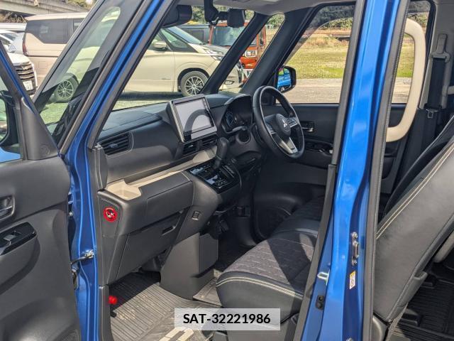Mitsubishi DELICA MINI 2023-11 7812756-11