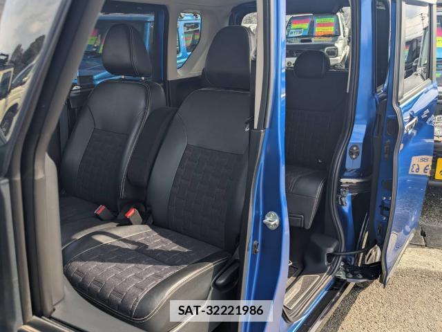 Mitsubishi DELICA MINI 2023-11 7812756-12