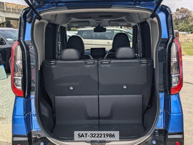 Mitsubishi DELICA MINI 2023-11 7812756-6