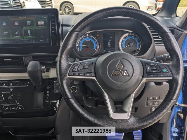 Mitsubishi DELICA MINI 2023-11 7812756-8