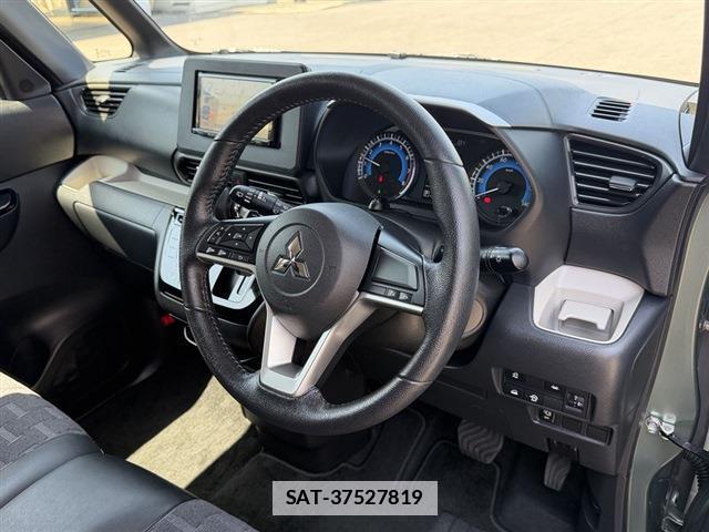 Mitsubishi DELICA MINI 2024-03 7814370-16