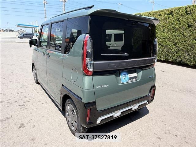 Mitsubishi DELICA MINI 2024-03 7814370-18