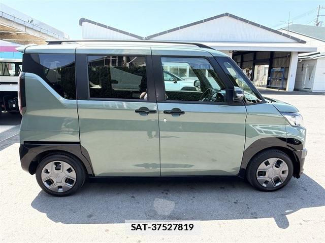 Mitsubishi DELICA MINI 2024-03 7814370-5