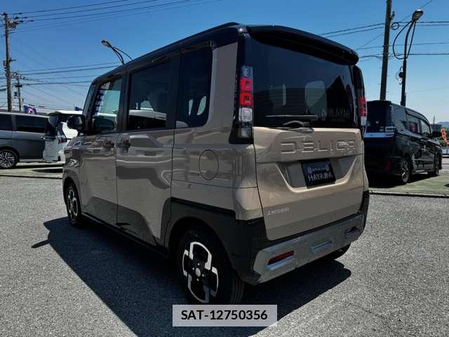 Mitsubishi DELICA MINI 2025-10 7815998-16