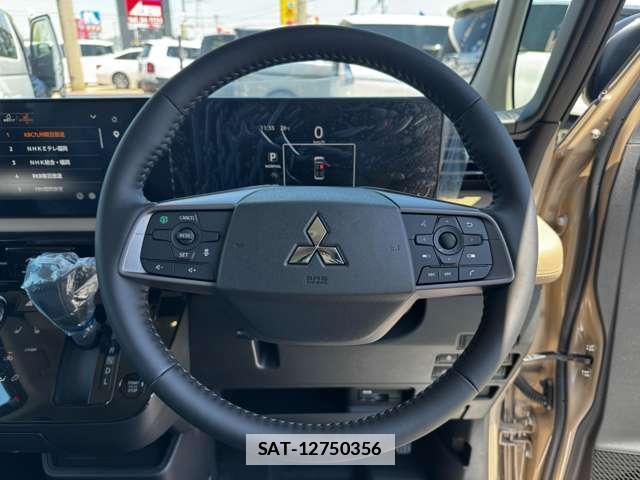 Mitsubishi DELICA MINI 2025-10 7815998-2