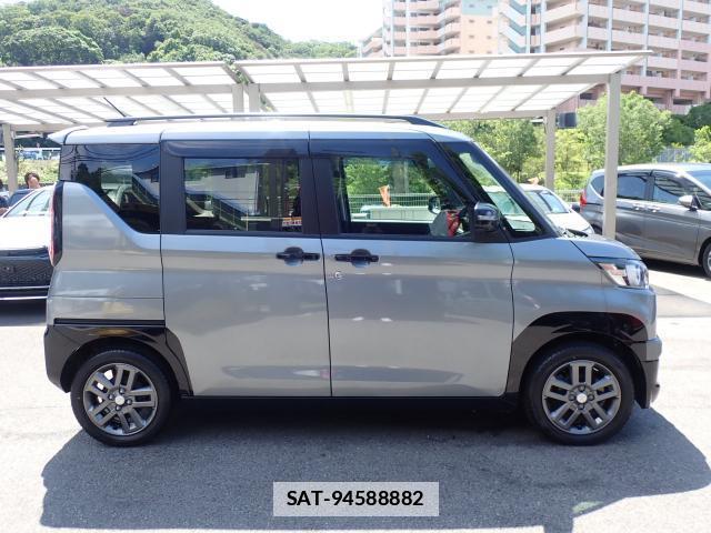 Mitsubishi DELICA MINI 2023-12 7817509-17
